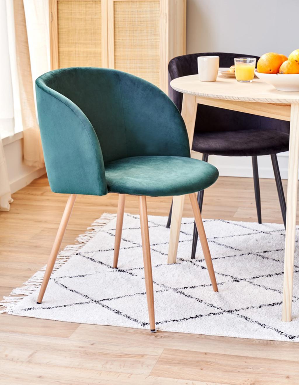 Langwerpig toetje verkwistend Fluwelen stoel | Polyester/populier/ijzer. 54 x 47 x 81 cm. | Søstrene Grene