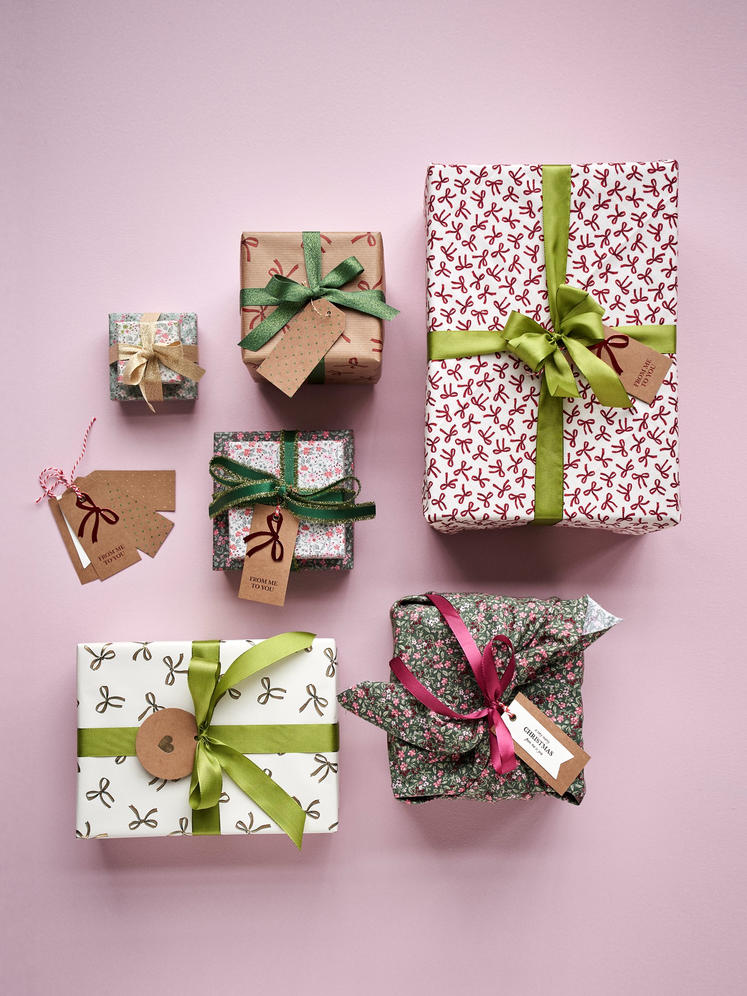 Fabric wrapping Cotton. 70 x 70 cm. Søstrene Grene