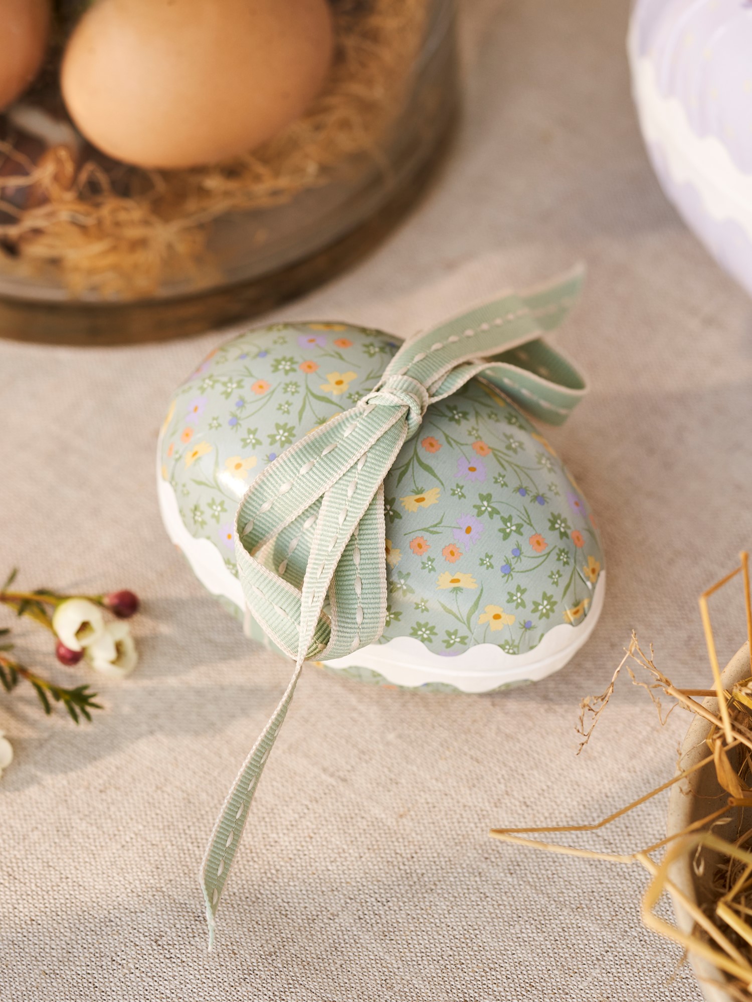 Easter egg Cardboard. 9 cm. Søstrene Grene