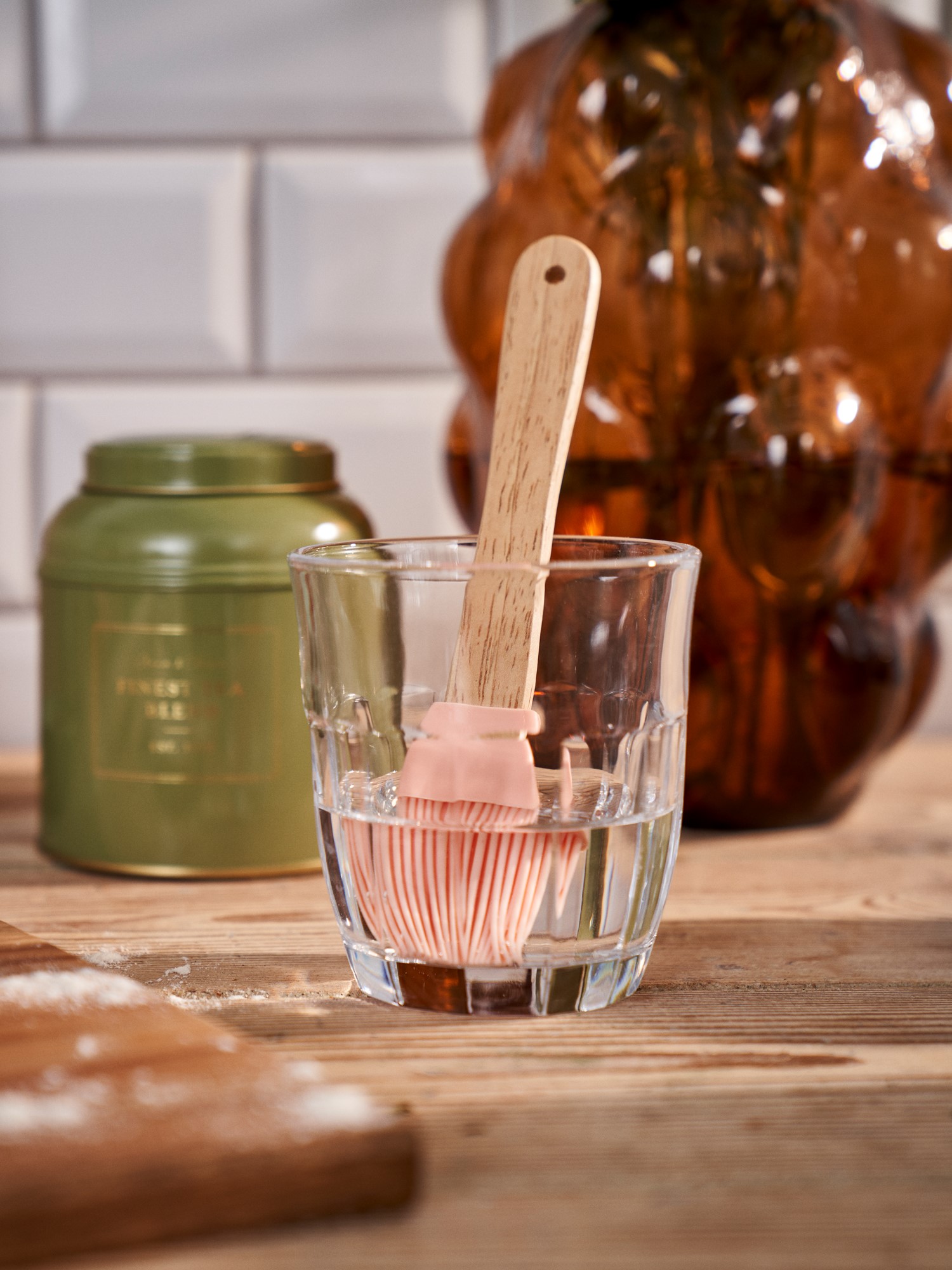 Mini pastry brush Silicone/rubber wood. 3.8 x 18.7 cm. Søstrene Grene