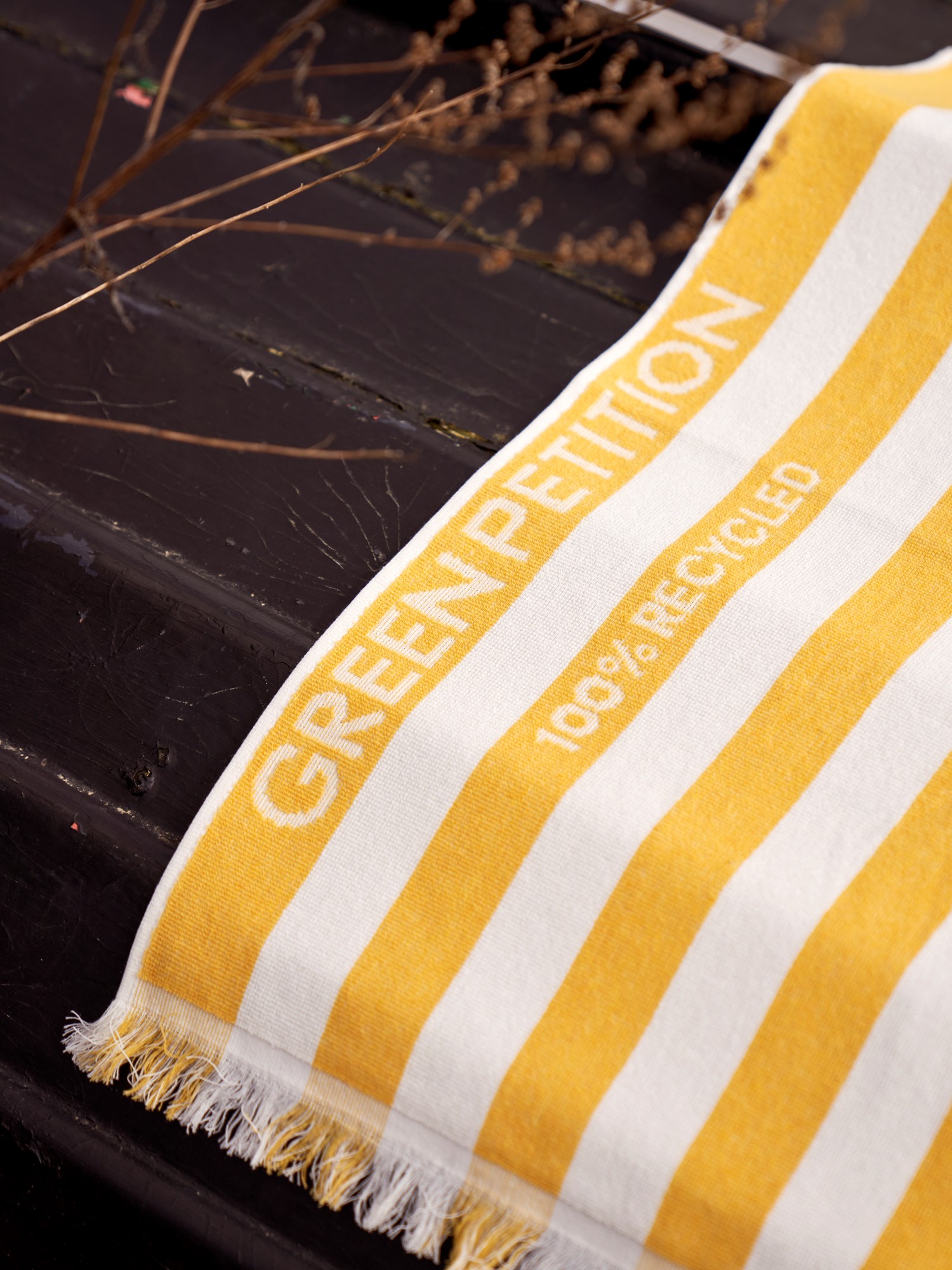 Towel Delmor Fit 76 x 142 Cotton/polyester. 76 x 142 cm. Green Petition