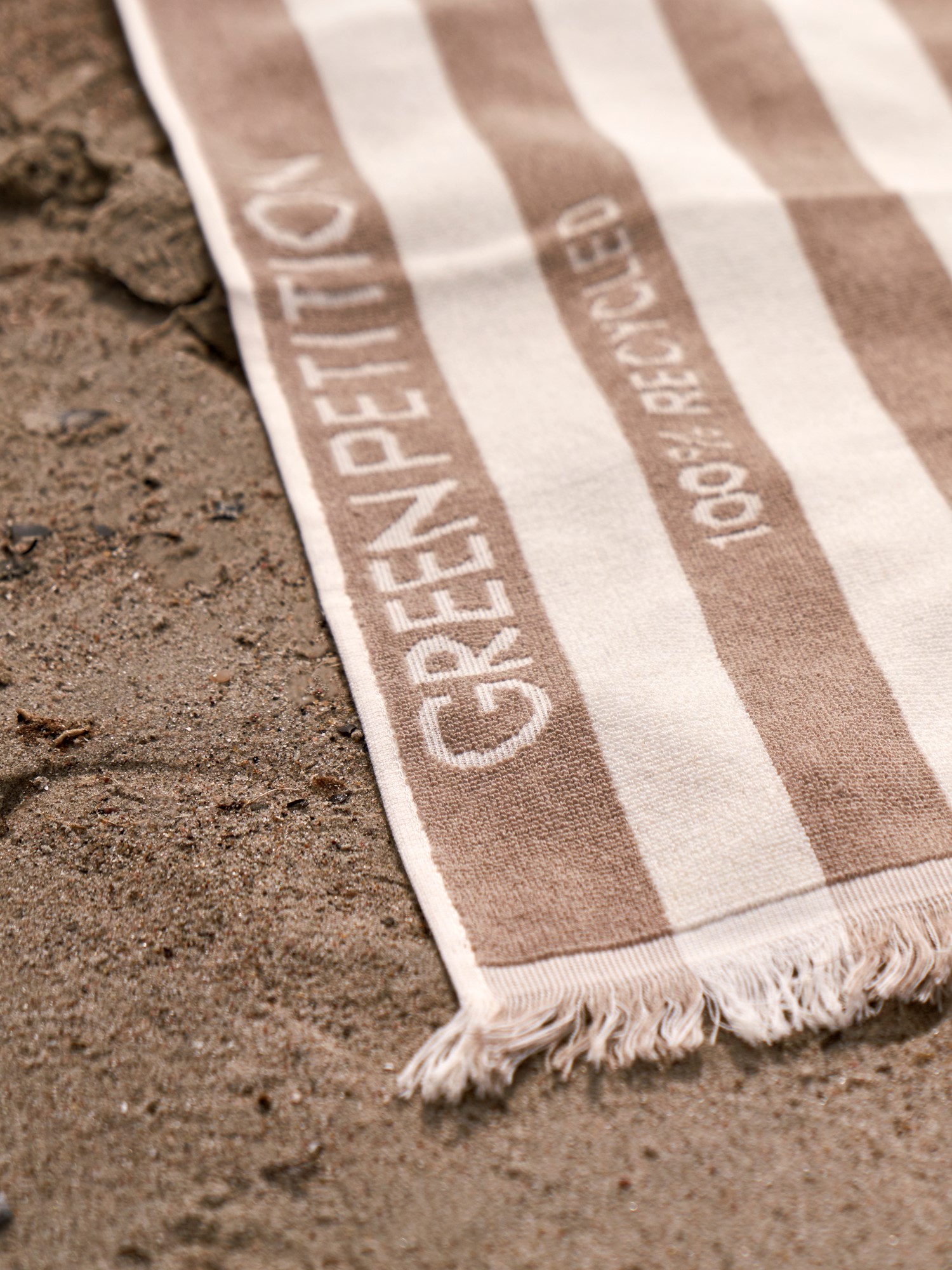 Towel Delmor Fit 76 x 142 Cotton/polyester. 76 x 142 cm. Green Petition