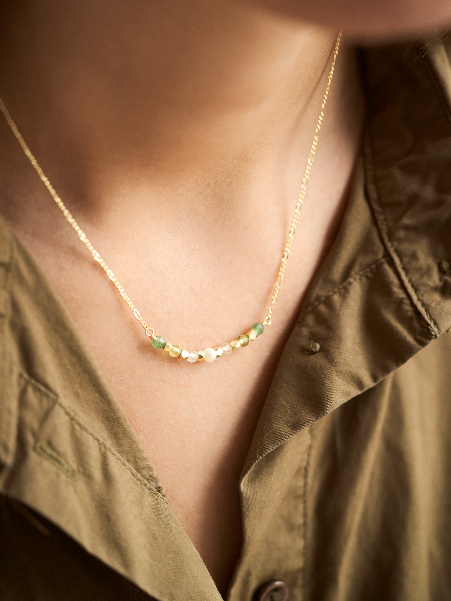 Necklace with beads and natural stones Brass/24k gold plated/stone