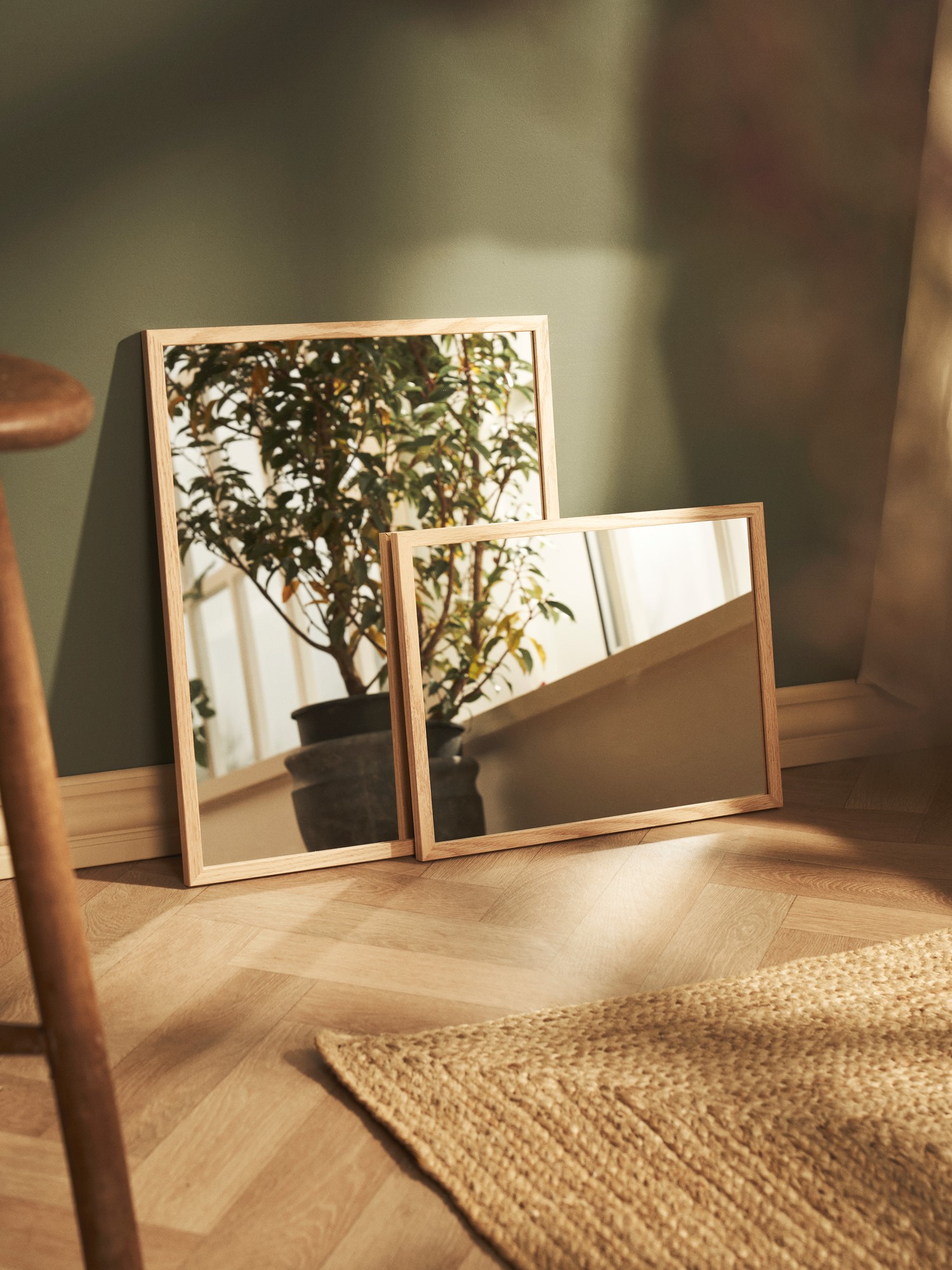 Poster and frame s strene grene