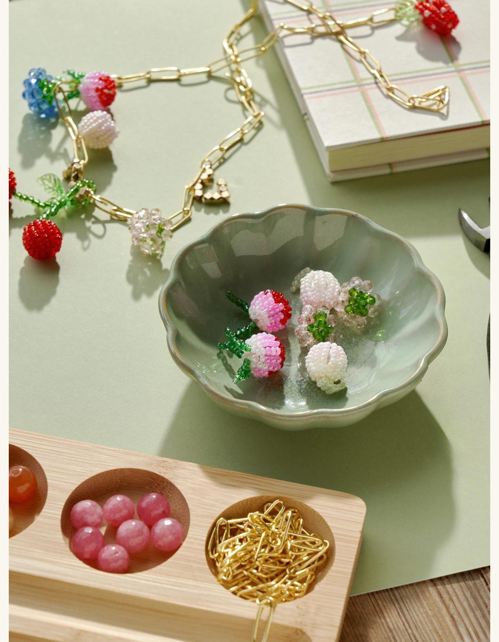 DIY sieraden maken met Kralenhoekje - Buddha sleutelhanger DIY sieraden maken met Kralenhoekje - Buddha sleutelhanger