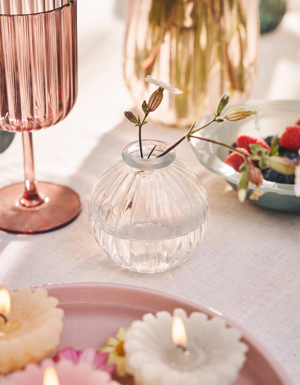 Home - Vase - Glass. Ø8 x 8 cm.