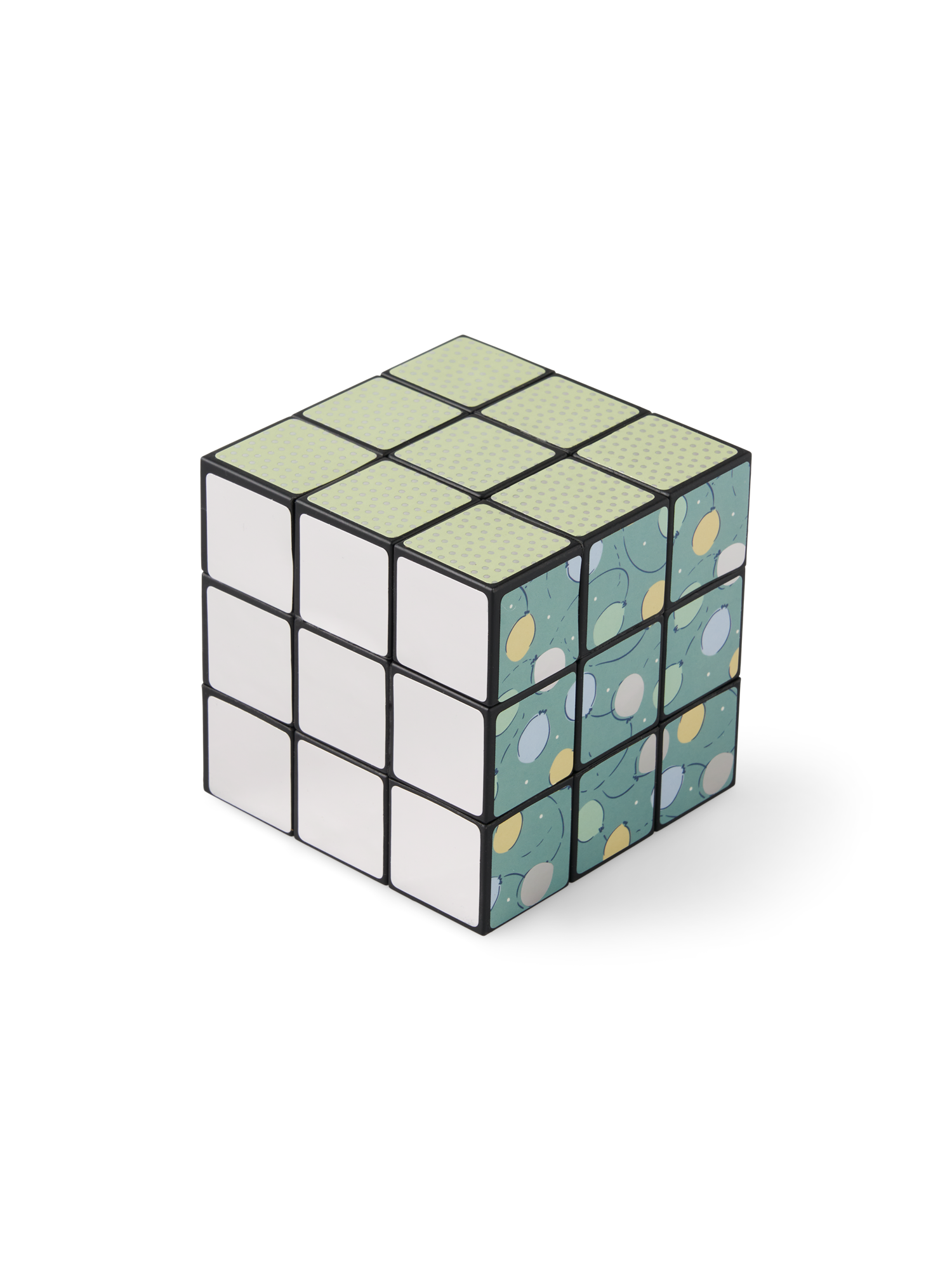 Magic cube 7 x 7 x 7 cm. Multi