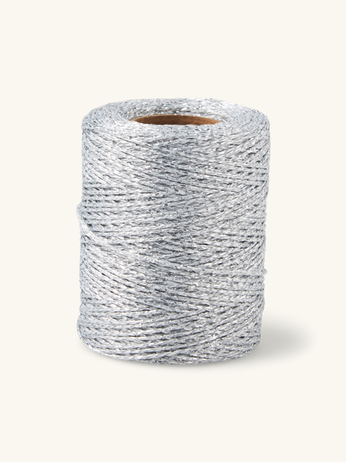 Metallic-garn - 25 g = 180 m. - Silver - Søstrene Grene