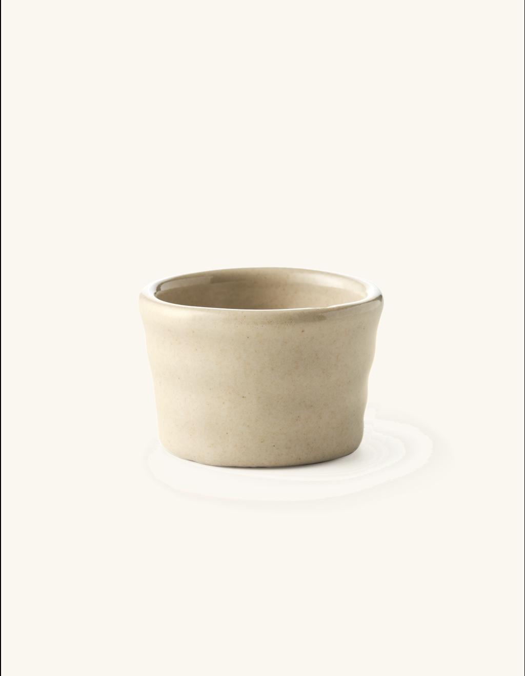 Home - Egg cup - Stoneware. 5 x 3.5 cm.