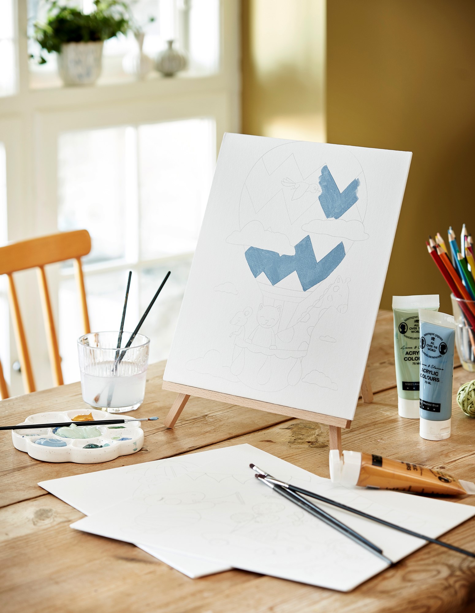 Preprinted canvas 25 x 30 Paper/cotton/foam. 25 x 30 cm. Søstrene Grene