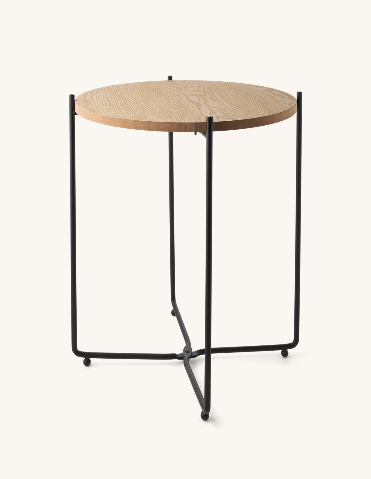 Table d’appoint | Fer/MDF. 42 x 47,5 cm. | Søstrene Grene